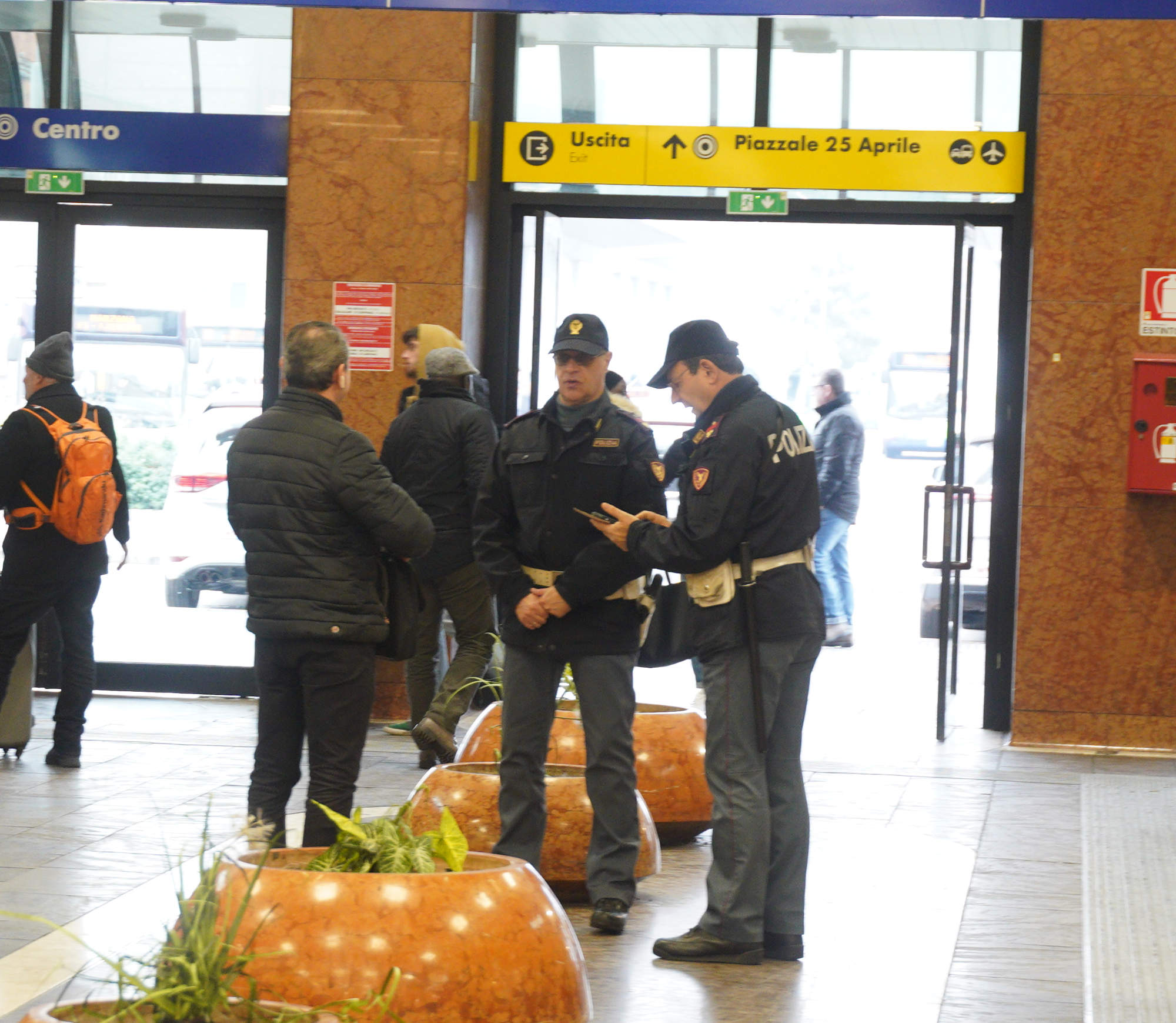 Arrestato In Stazione Con Un Etto Di Cocaina Prima Verona