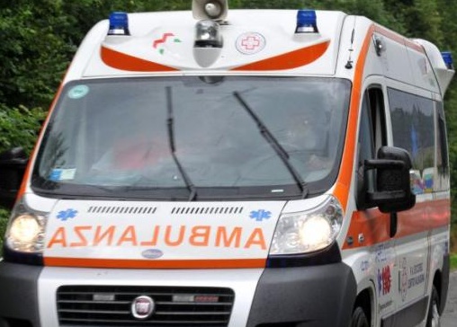 Cade nel dirupo. Muore un pensionato