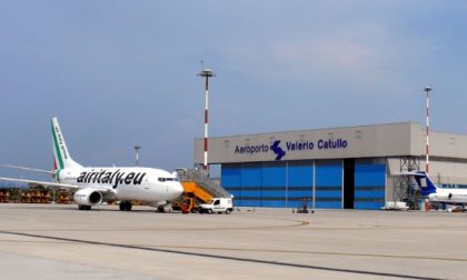 Temporale manda in tilt l'aeroporto Catullo