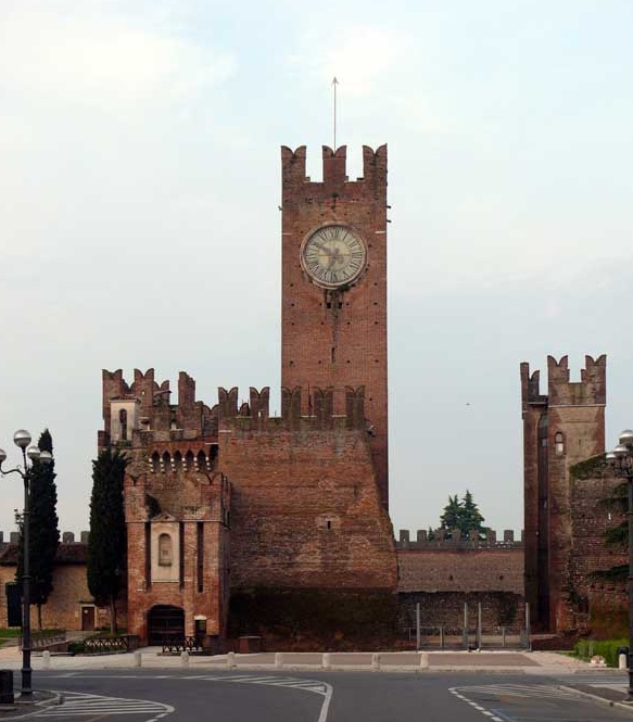 Castello, si valuta l’apertura della torre