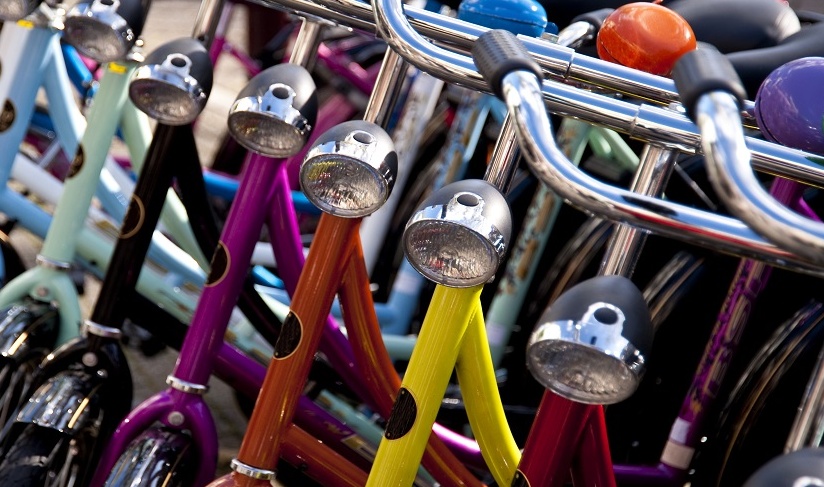 Mobilità sostenibile, aiuti per i giovani ed over 60 di Castel d’Azzano