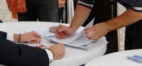 Tutela del domicilio, riprende la raccolta firme