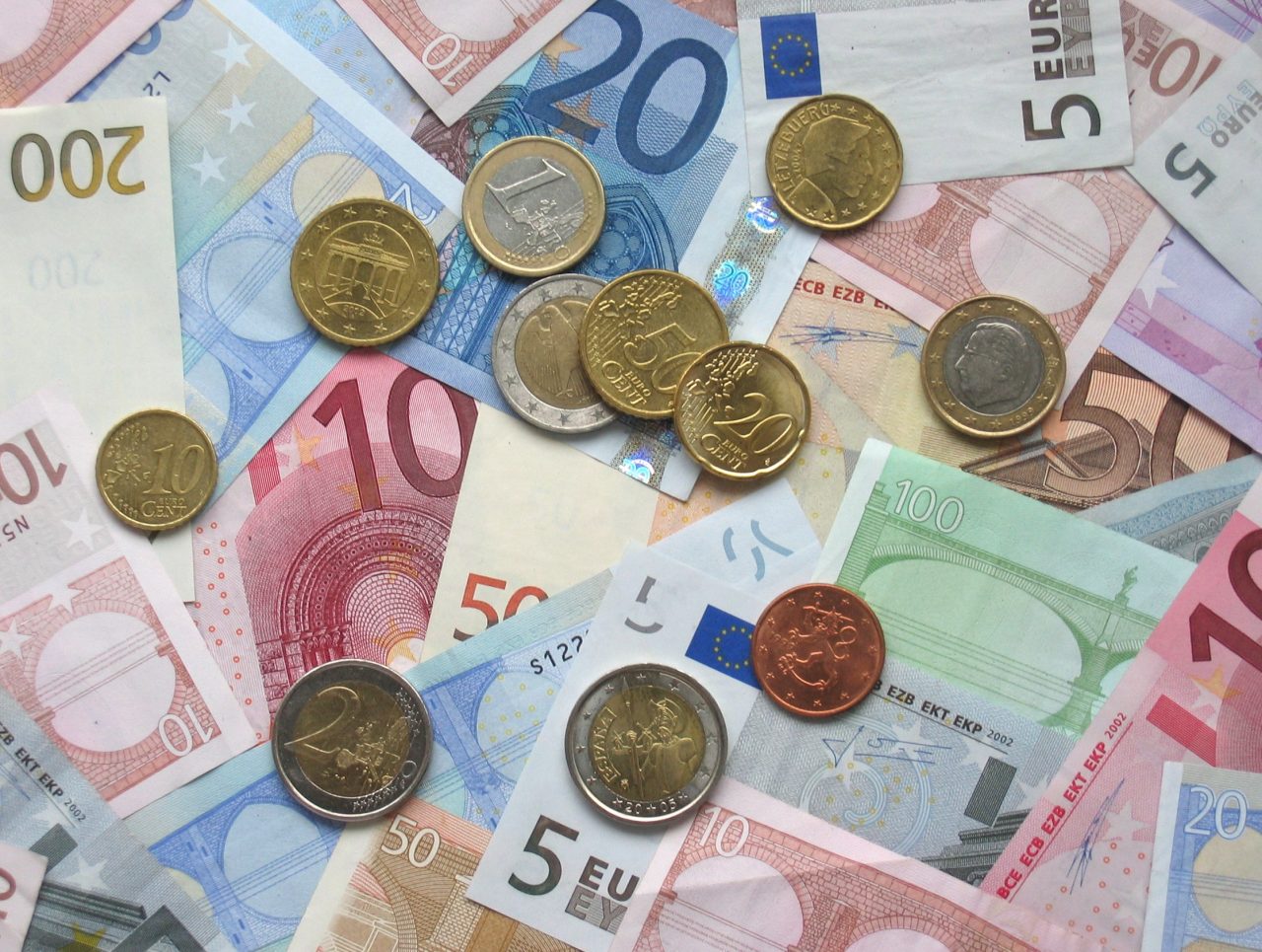 Abolizione dell’Euro? Parte la raccolta firme