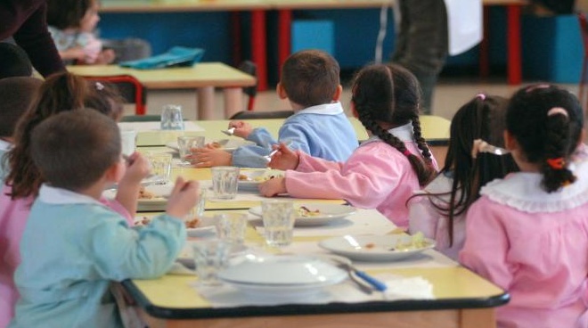 Sona, approvate le tariffe del servizio di ristorazione scolastica