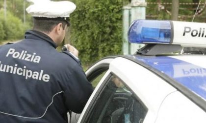 Non assicurato e con patente revocata, maxi multa da 6mila euro