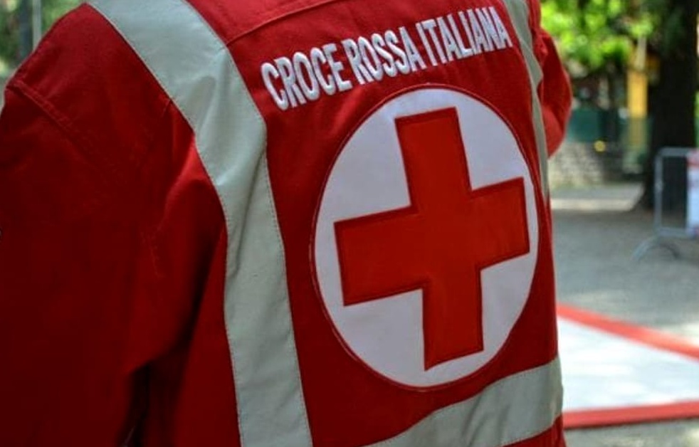 Prima l’alluvione, poi l’incidente; Croce Rossa in difficoltà