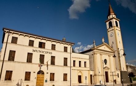 Buttapietra, lunedì uffici comunali chiusi