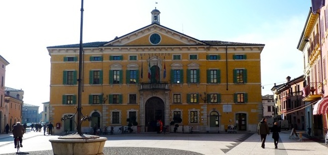 Valeggio, Mida Udali porta le sue poesie