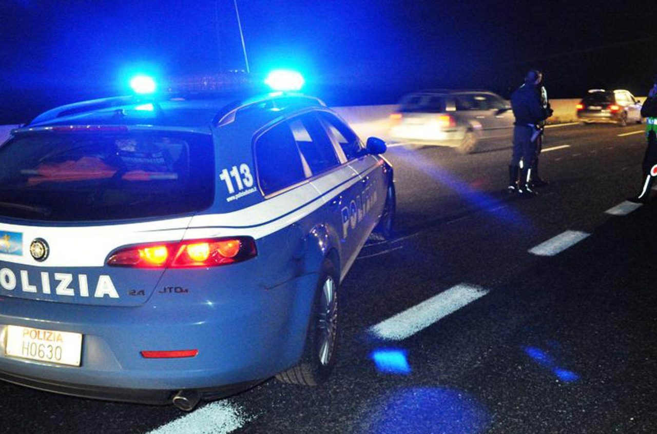 Arrestato pericoloso criminale. Viaggiava armato sull’A4