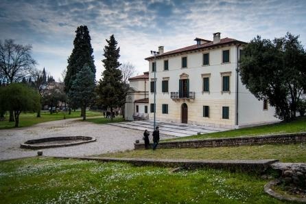 Una serata a Sommacampagna in ricordo di Renato Adami
