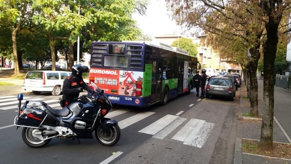 Giovane di Bussolengo borseggiata sull’autobus. Presa la ladra