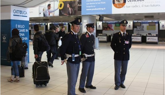 Tre arresti per documenti falsi al Catullo