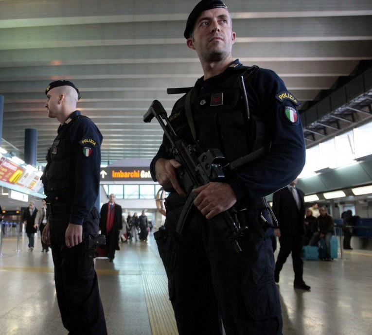 Ricercato in Germania, lo hanno bloccato al Catullo