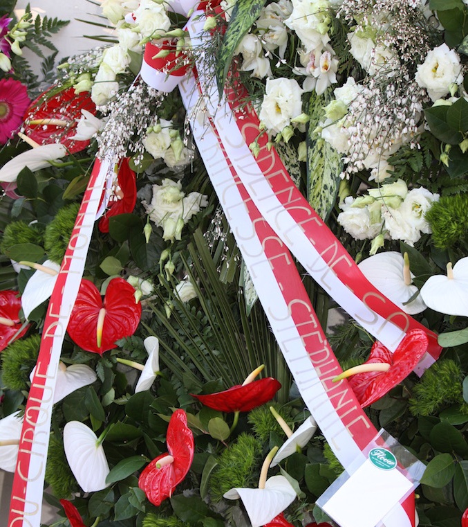 Addio Togni, a Sona c’è anche la corona di Stéphanie di Monaco