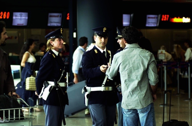 Preso in aeroporto albanese appartenente a una banda di ladri