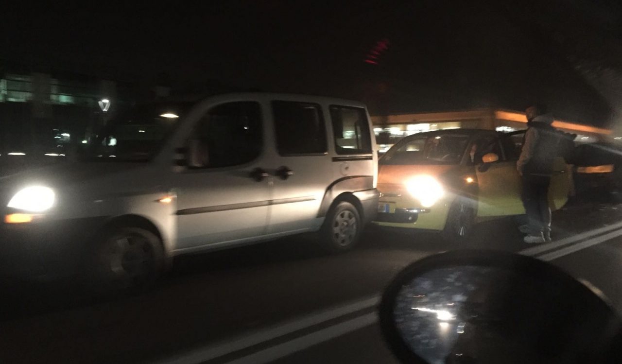 Tamponamento a catena, traffico in tilt verso Villafranca