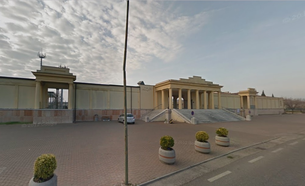 Vigasio, arriva corteo funebre ma la tomba non è stata aperta