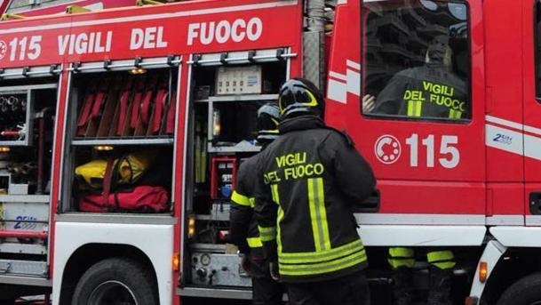 Ancora un camion a fuoco, questa volta a Castelnuovo