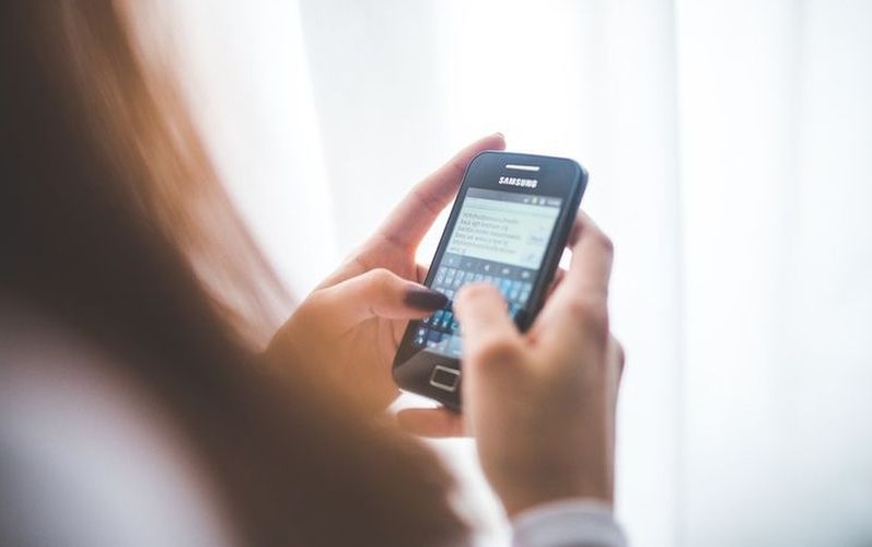 Annunci hard, ricattate 18 persone per falsi contatti con minorenni