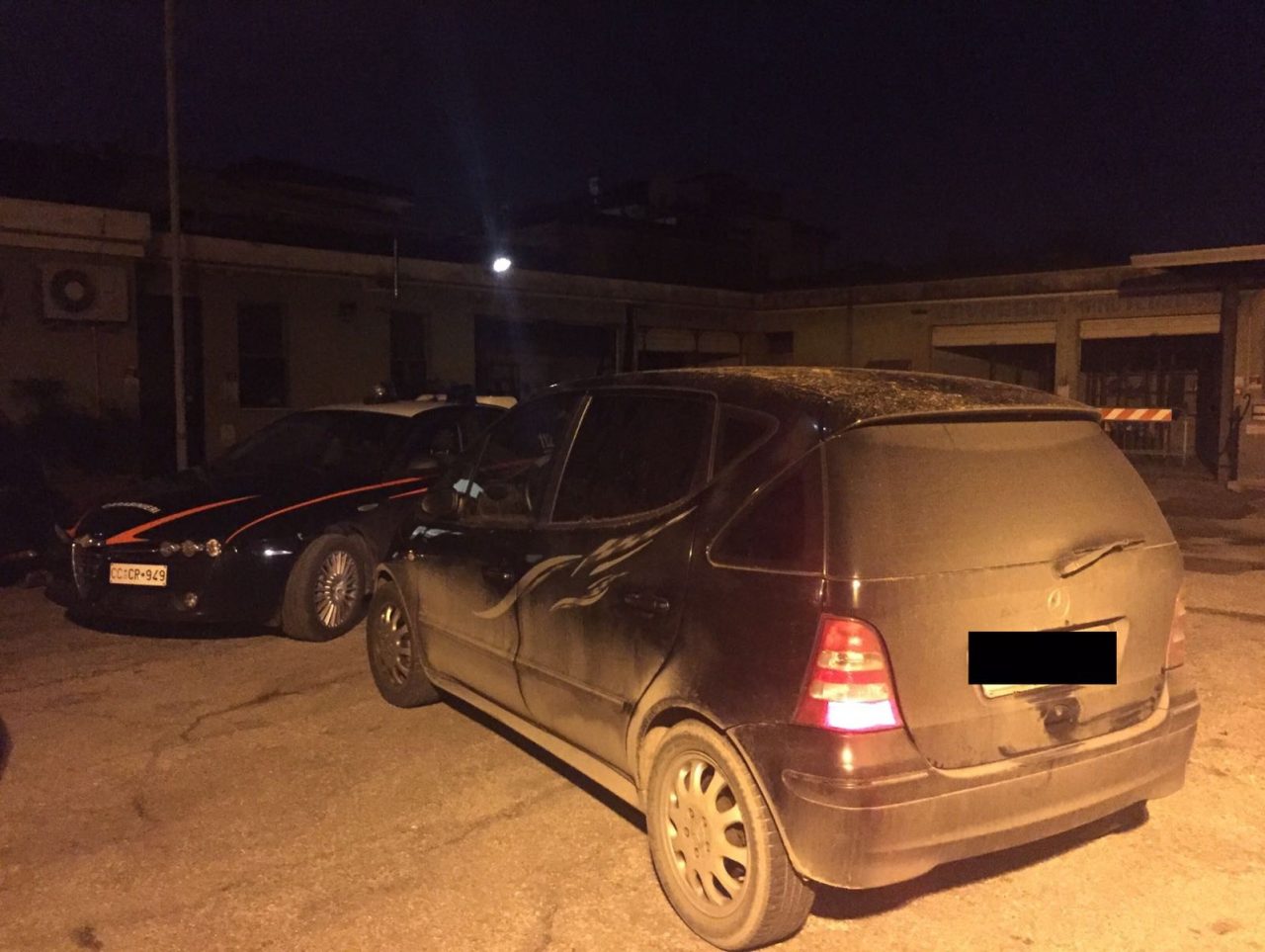 Botte e speronamenti ai carabinieri, in due in manette