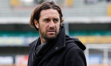 Hellas aggredito ad Avellino. Toni: «I vigili si sono girati»