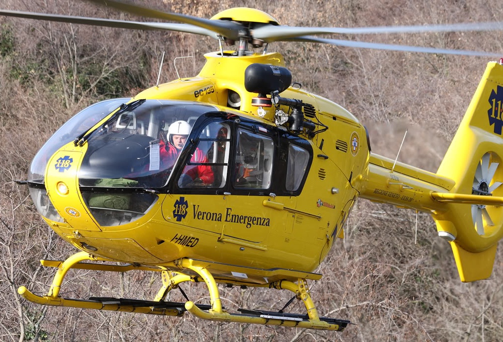 Malore in auto, paura sulla porcilana