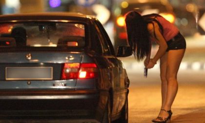 Controlli antiprostituzione, allontanate 18 prostitute