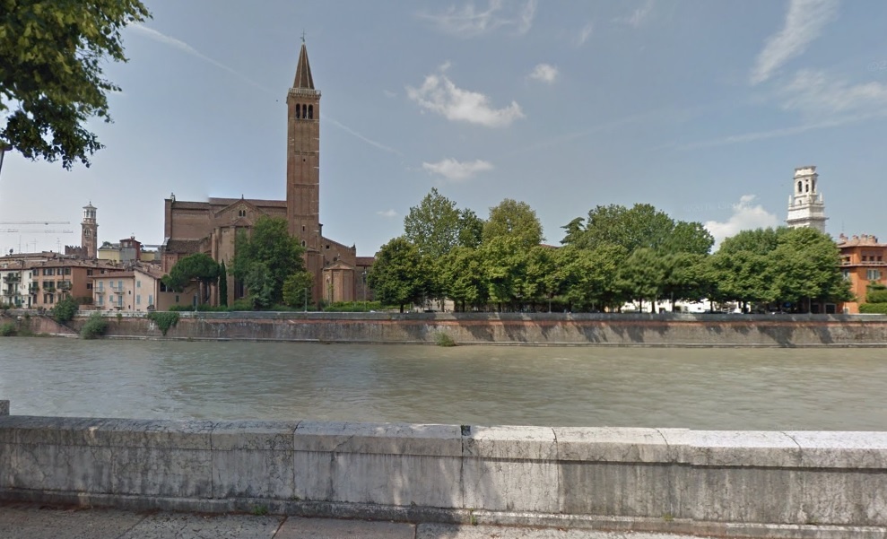 Giovane cade dall’argine a Verona