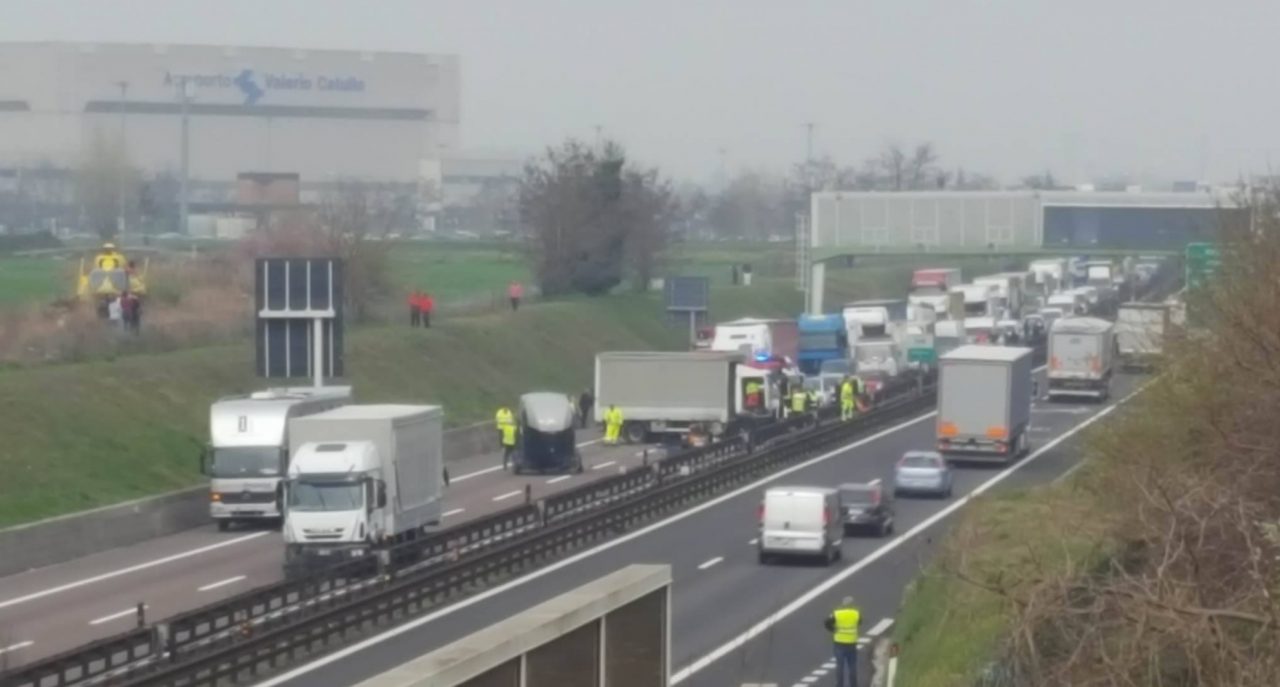 Incidente in A22, un ferito grave