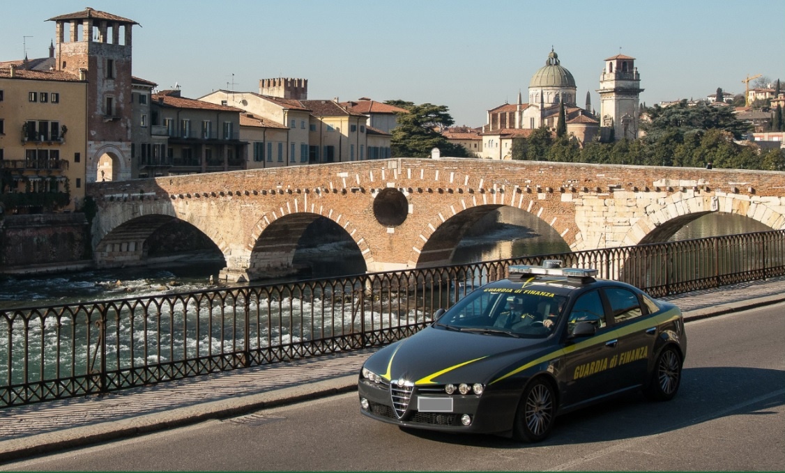 Maxi truffa ai danni di una società, manager fa sparire 10 milioni di euro