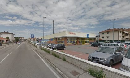 Sorveglianti «eroine» inseguono il ladro: arrestato