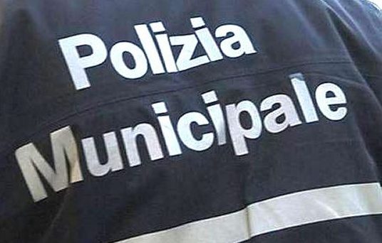 Velocità eccessiva e sosta irregolare, raffica di multe