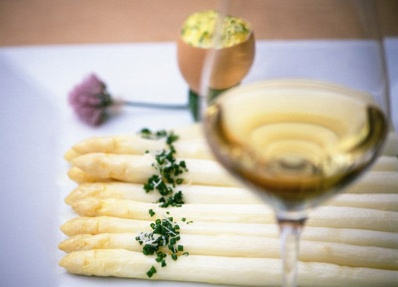 Il gusto della primavera sulle tavole dei ristoranti tipici, torna l’iniziativa a Verona