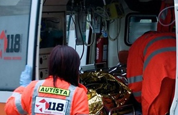 Cade alla palestra di roccia, grave un uomo