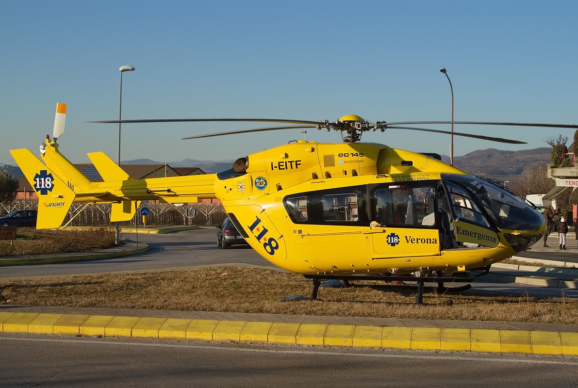 Cade dalla propria moto, ricoverato in codice rosso