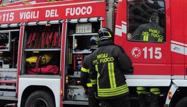Casa a fuoco a Verona, all’interno anche una bimba di 2 anni