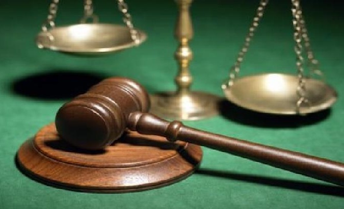 Cassazione: è un obbligo per i genitori mantenere anche i figli cinquantenni