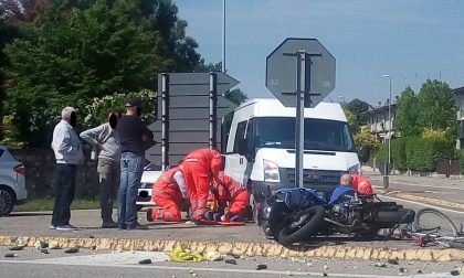Scontro tra una moto e una bicicletta, attimi di paura a Povegliano