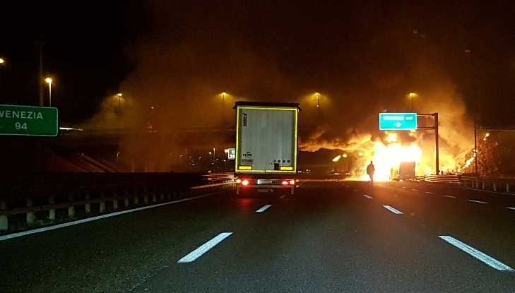 Strage del bus ungherese, indagati i vertici di A4