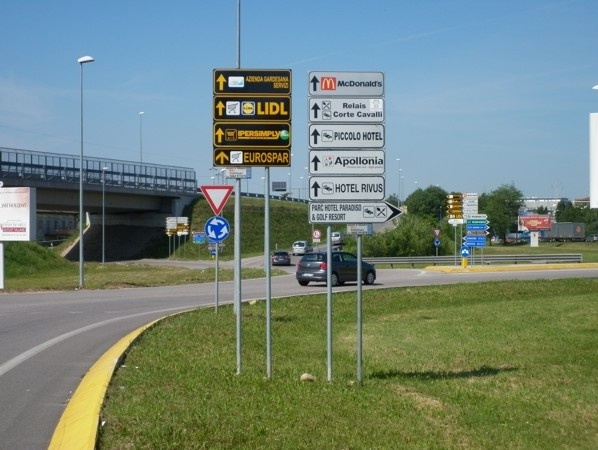 Isola della Scala, commercianti sul piede di guerra