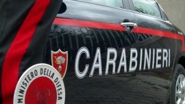 Valeggio, scoperta casa a luci rosse