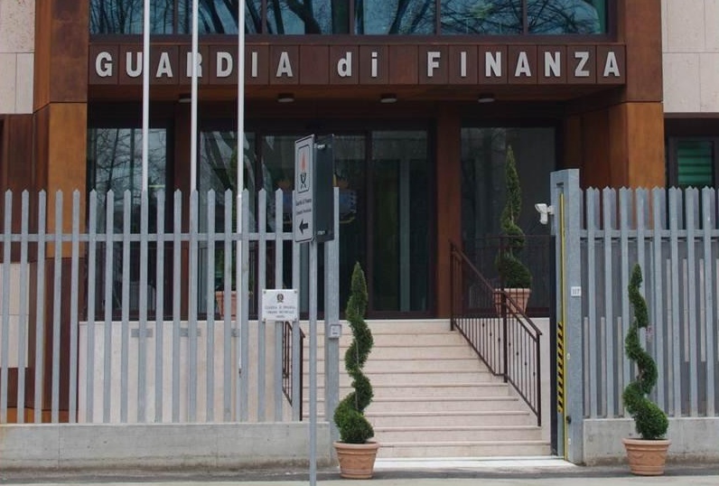 Sequestrati 7 villaggi turistici, erano della Soglia Hotel Group di Verona