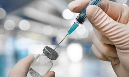 Vaccini l'obbligo slitta di una settimana