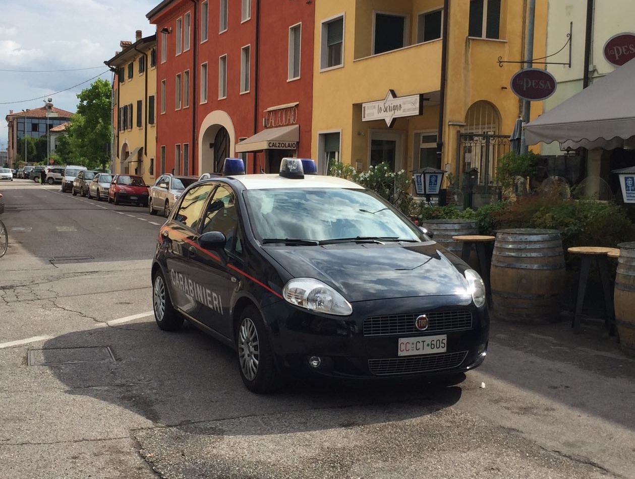 Anziana scippata in pieno centro a Villafranca