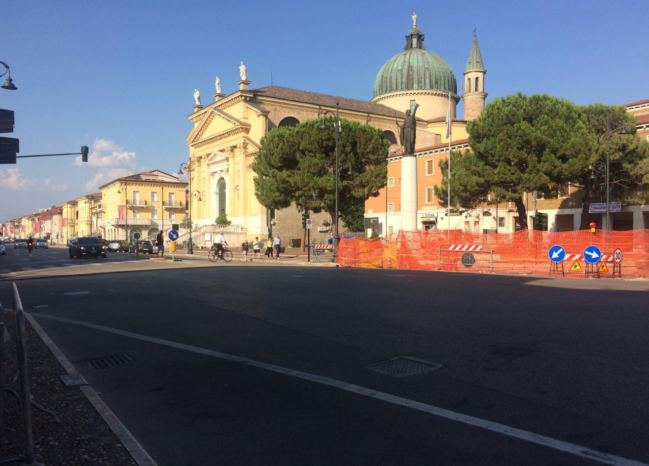 Corso Vittorio Emanuele riaperto, viabilità ripristinata