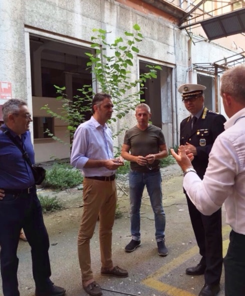 «Enorme degrado all’ex manifattura tabacchi»