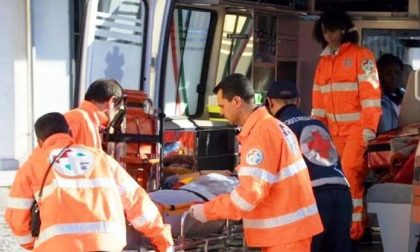 Incidente bici-auto, grave un ciclista