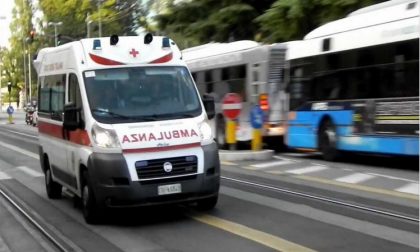 Investita una bambina davanti ad Adigeo, è grave