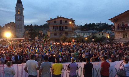 Migranti, in mille per il no a Sant'Anna d'Alfaedo