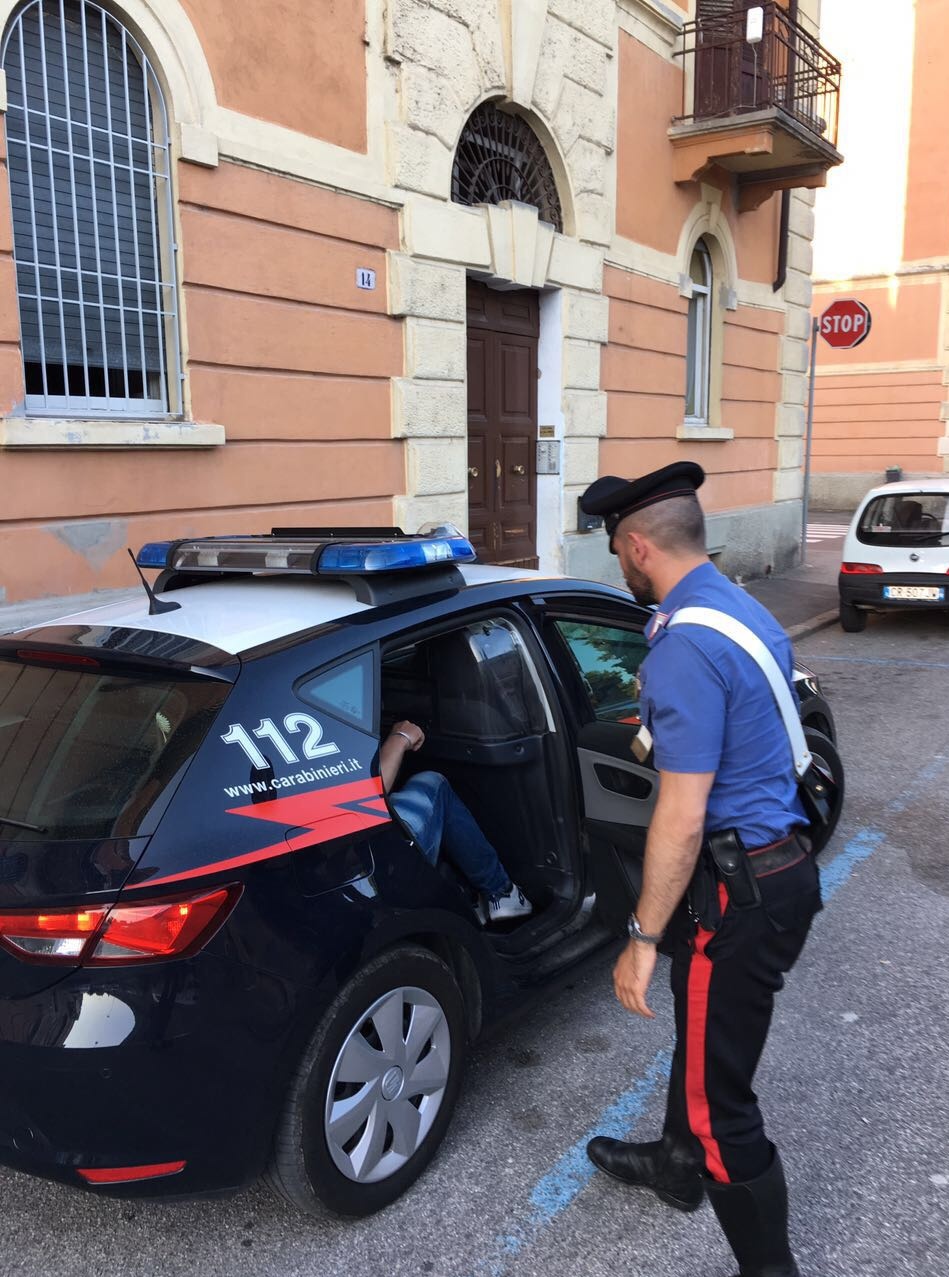 Inseguimento e speronamento, scene da far west a Verona